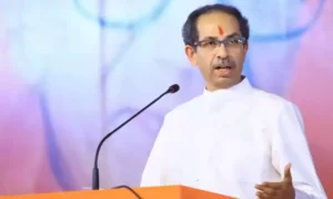 பாஜகவிற்கு பணியாத அரசியல் கட்சிகள் உடைக்கப்படுகிறது