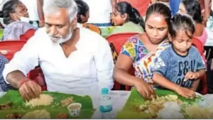  இந்து அறநிலையத்துறை அமைச்சர் பி.கே.சேகர்பாபு அவர்கள் அடுத்த நாள் அந்த பெண்ணோடு அமர்ந்து அதே கோயிலில் உணவருந்தினார். 