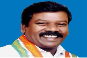 ஆளுநரை மாற்ற வேண்டும். பல்கலைகழக வேந்தராக முதல்வரை நியமிக்க வேண்டும் 