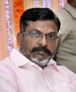 டிசம்பர் 25ம் தேதி -உலகம் முழுவதும் கிறிஸ்துமஸ் திருவிழாவாகக் கொண்டாடப்படும். இயேசுபெருமான் பிறந்தநாளான இப்பெருநாளில்  கிறிஸ்தவப் பெருங்குடி மக்கள் யாவருக்கும் எமது இனிய கிறிஸ்துமஸ் வாழ்த்துகளைத் தெரிவித்துக் கொள்கிறோம்.